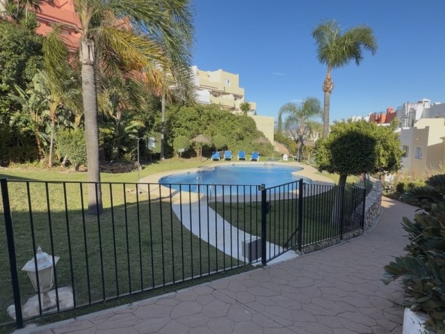 Apartamento con 3 Dormitorios  en Casares