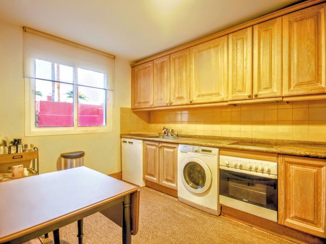 Penthouse avec 2 Chambres  à Elviria