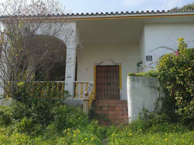 Villa con 6 Dormitorios  en Manilva
