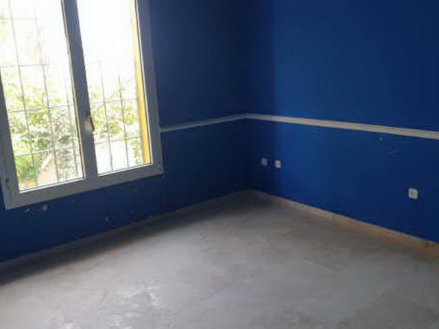 Villa con 6 Dormitorios  en Manilva