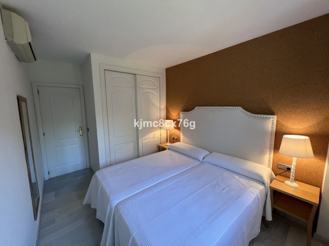 Appartement avec 2 Chambres  à Calahonda