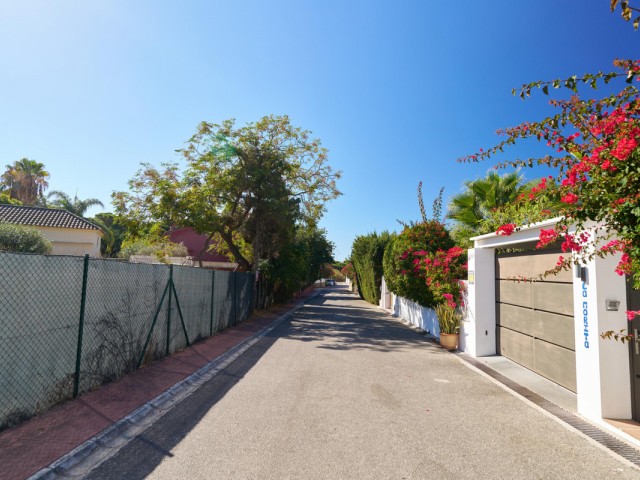  Grundstück in Cabopino