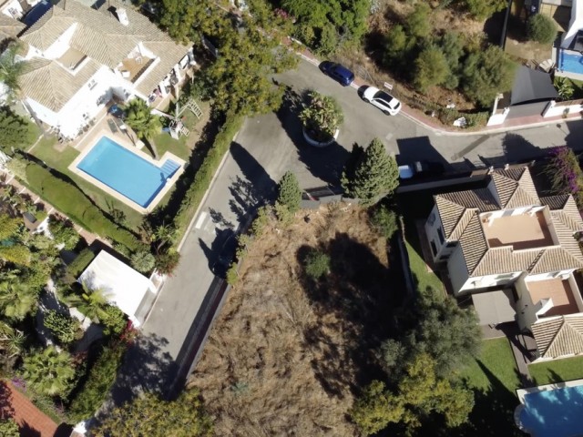  Grundstück in Cabopino