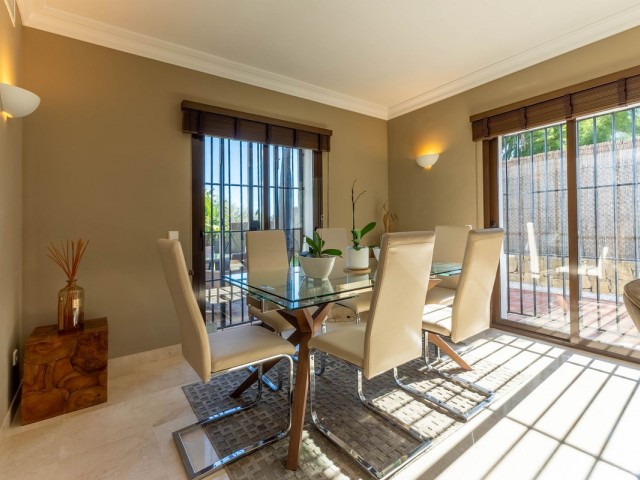 5 Makuuhuoneen Huvila Mijas Golf