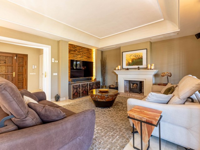 5 Makuuhuoneen Huvila Mijas Golf