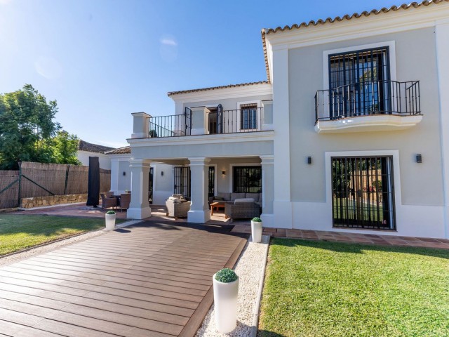 5 Makuuhuoneen Huvila Mijas Golf