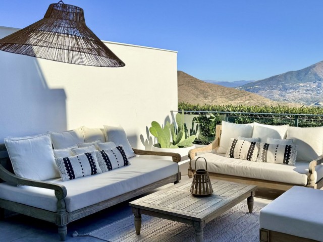 3 Slaapkamer Rijtjeshuis in Elviria