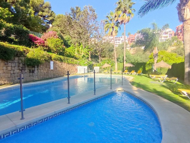 2 Schlafzimmer Apartment in Calahonda