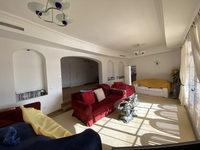 Villa avec 5 Chambres  à Mijas Golf