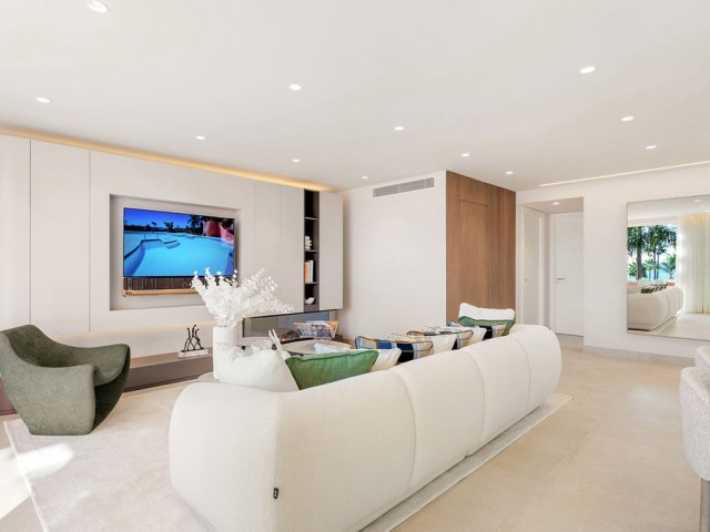 Penthouse in New Golden Mile