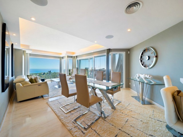 Kattohuoneisto Calahonda