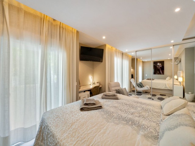 Kattohuoneisto Calahonda