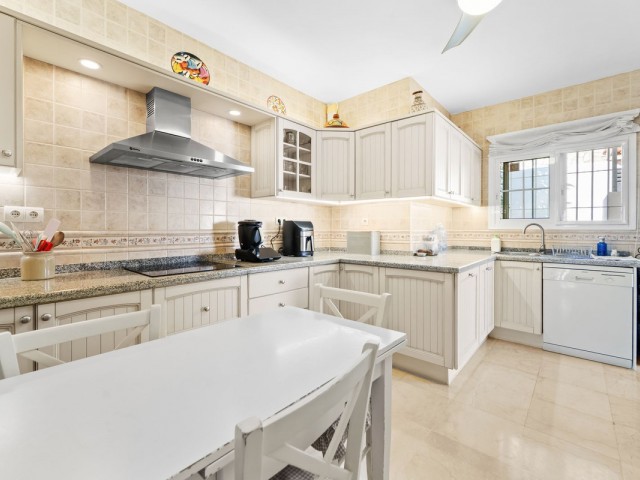 Villa avec 4 Chambres  à Mijas