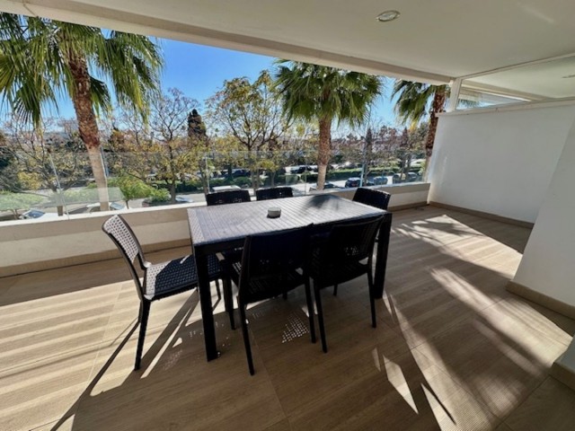 Appartement avec 3 Chambres  à Marbella