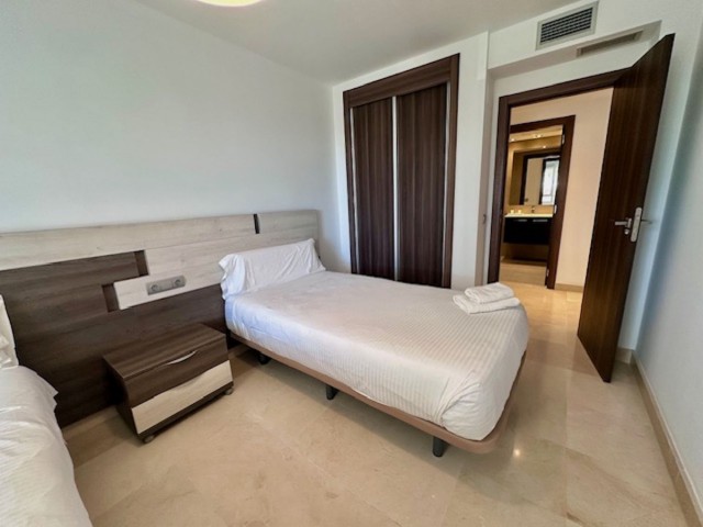 Appartement avec 3 Chambres  à Marbella