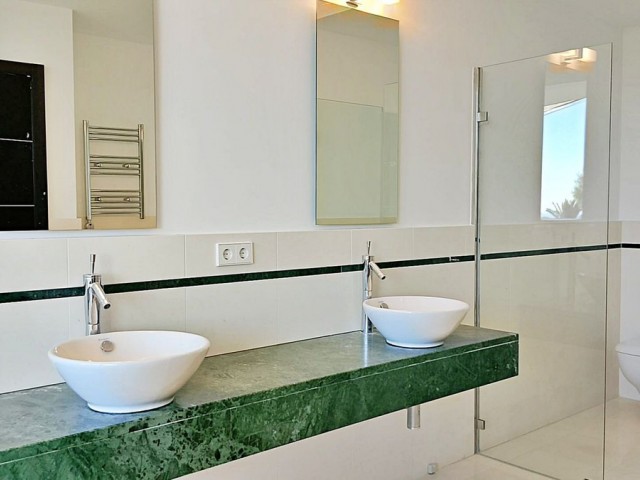 5 Soveroms Villa i Sierra Blanca