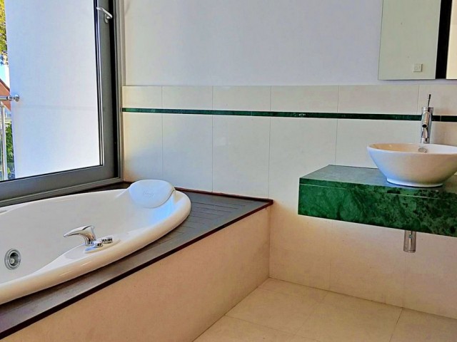 5 Schlafzimmer Villa in Sierra Blanca