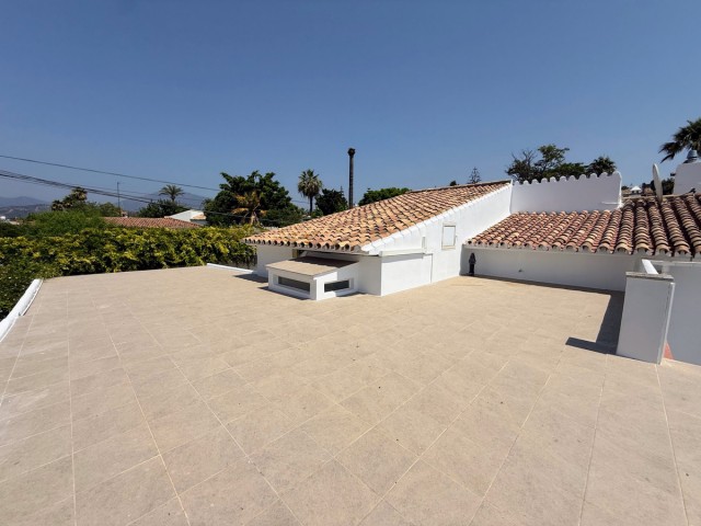 3 Bedrooms Villa in San Pedro de Alcántara