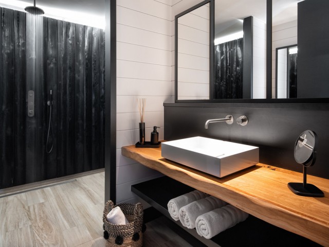 4 Bedrooms Villa in Valle Romano