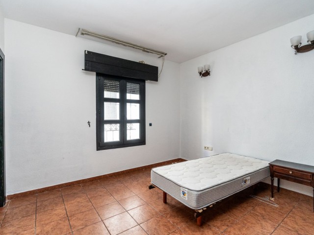 2 Bedrooms Apartment in Puerto Banús