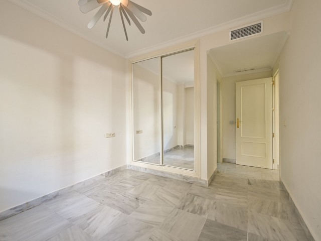 2 Bedrooms Apartment in Puerto Banús