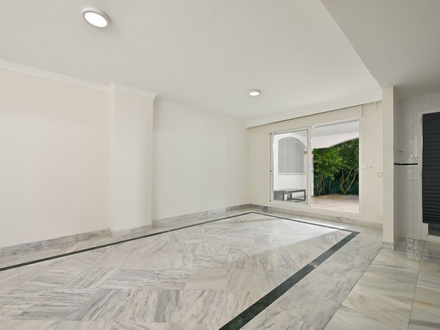 2 Soveroms Leilighet i Puerto Banús