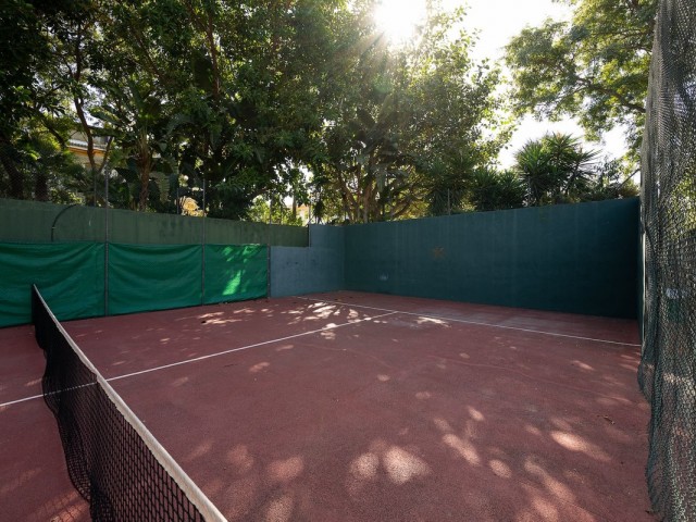 2 Soveroms Leilighet i Puerto Banús