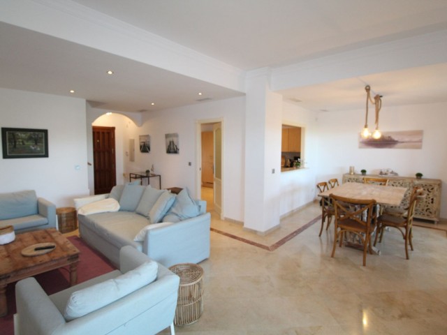 3 Schlafzimmer Apartment in San Roque Club