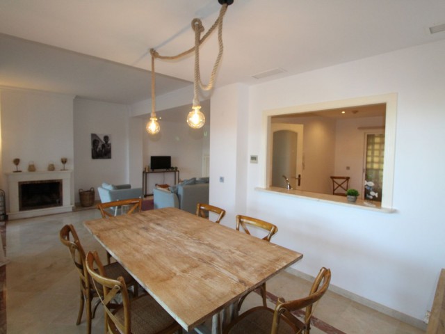 3 Schlafzimmer Apartment in San Roque Club