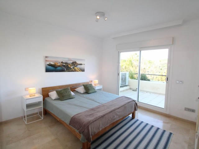 3 Schlafzimmer Apartment in San Roque Club