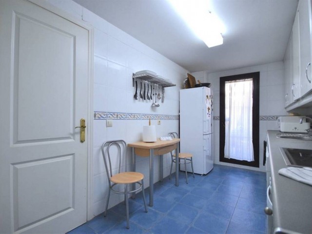 Apartamento con 3 Dormitorios  en Aloha