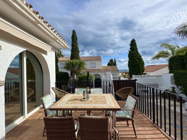 4 Slaapkamer Villa in La Duquesa