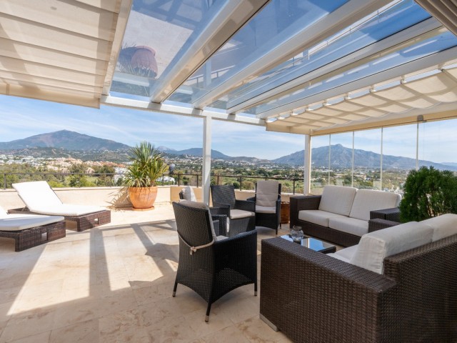 Penthouse in Estepona