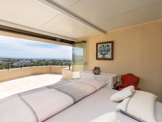 Penthouse in Estepona