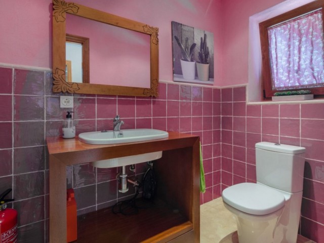 4 Sovrums Villa i Estepona