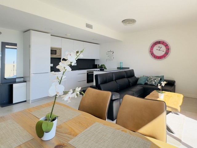 Penthouse avec 2 Chambres  à Benalmadena