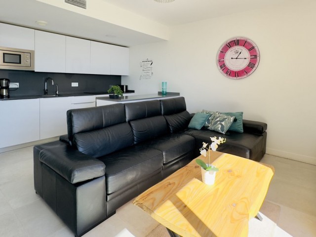 Penthouse avec 2 Chambres  à Benalmadena