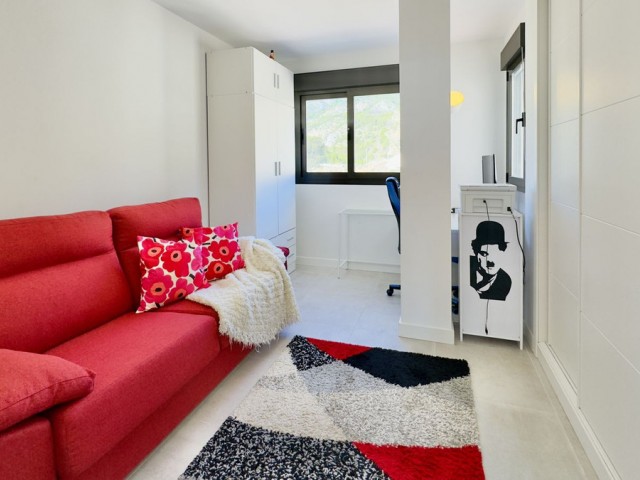 Penthouse avec 2 Chambres  à Benalmadena