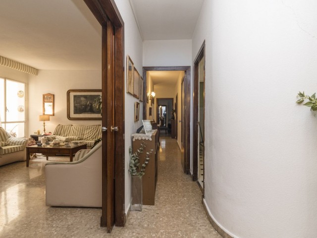 5 Bedrooms Apartment in Málaga Centro
