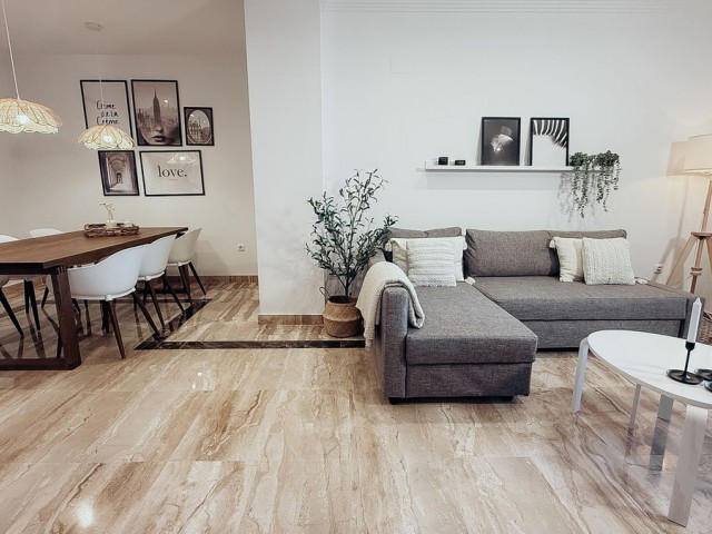 3 Sovrums Lägenhet i Estepona