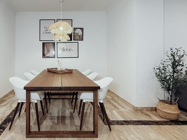 3 Sovrums Lägenhet i Estepona