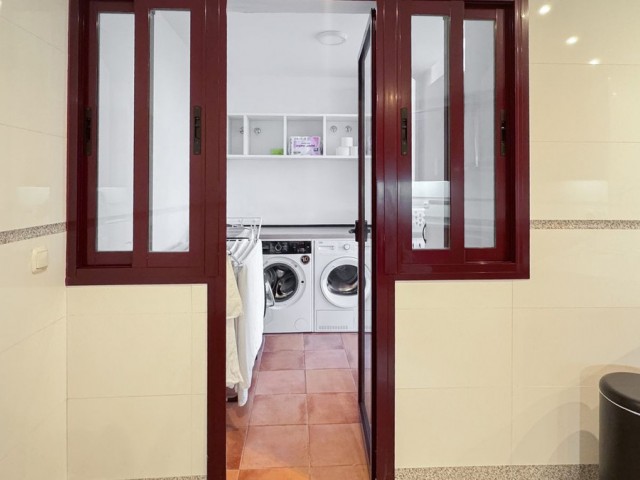 3 Sovrums Lägenhet i Estepona