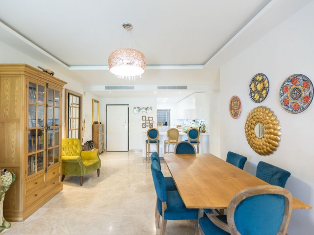 2 Bedrooms Apartment in Nueva Andalucía