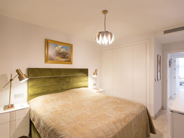 2 Bedrooms Apartment in Nueva Andalucía