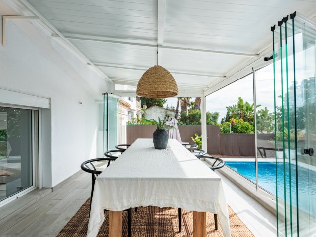 3 Bedrooms Villa in Nueva Andalucía