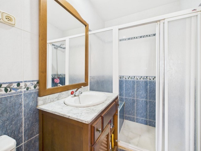 4 Sovrums Villa i Estepona