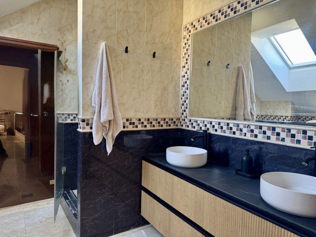 Appartement avec 1 Chambres  à San Pedro de Alcántara