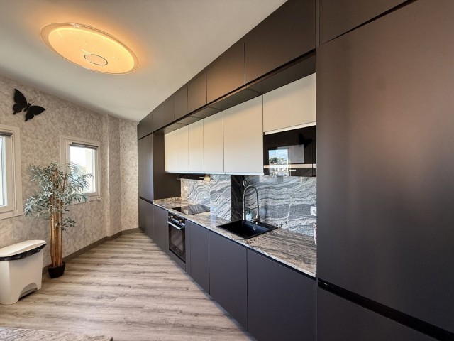 3 Sovrums Lägenhet i Estepona