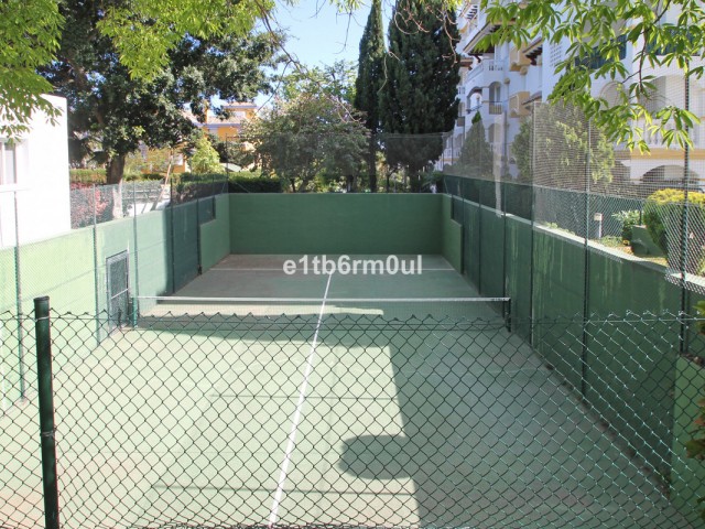 Apartamento con 2 Dormitorios  en The Golden Mile