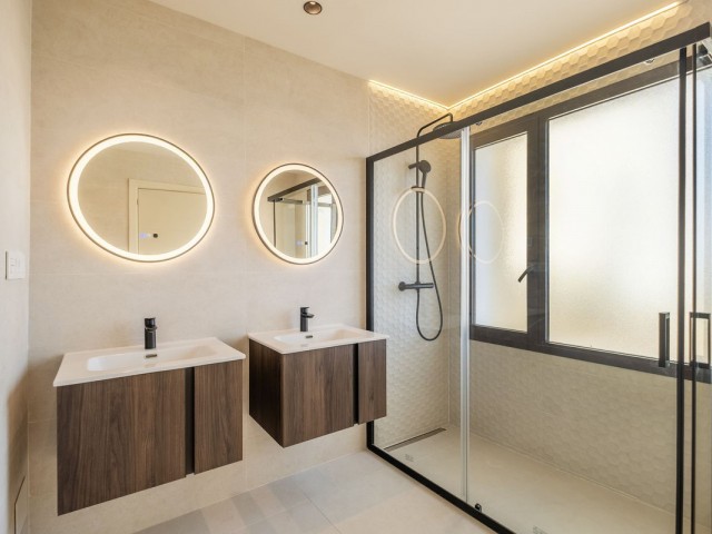 4 Makuuhuoneen Huoneisto Marbella